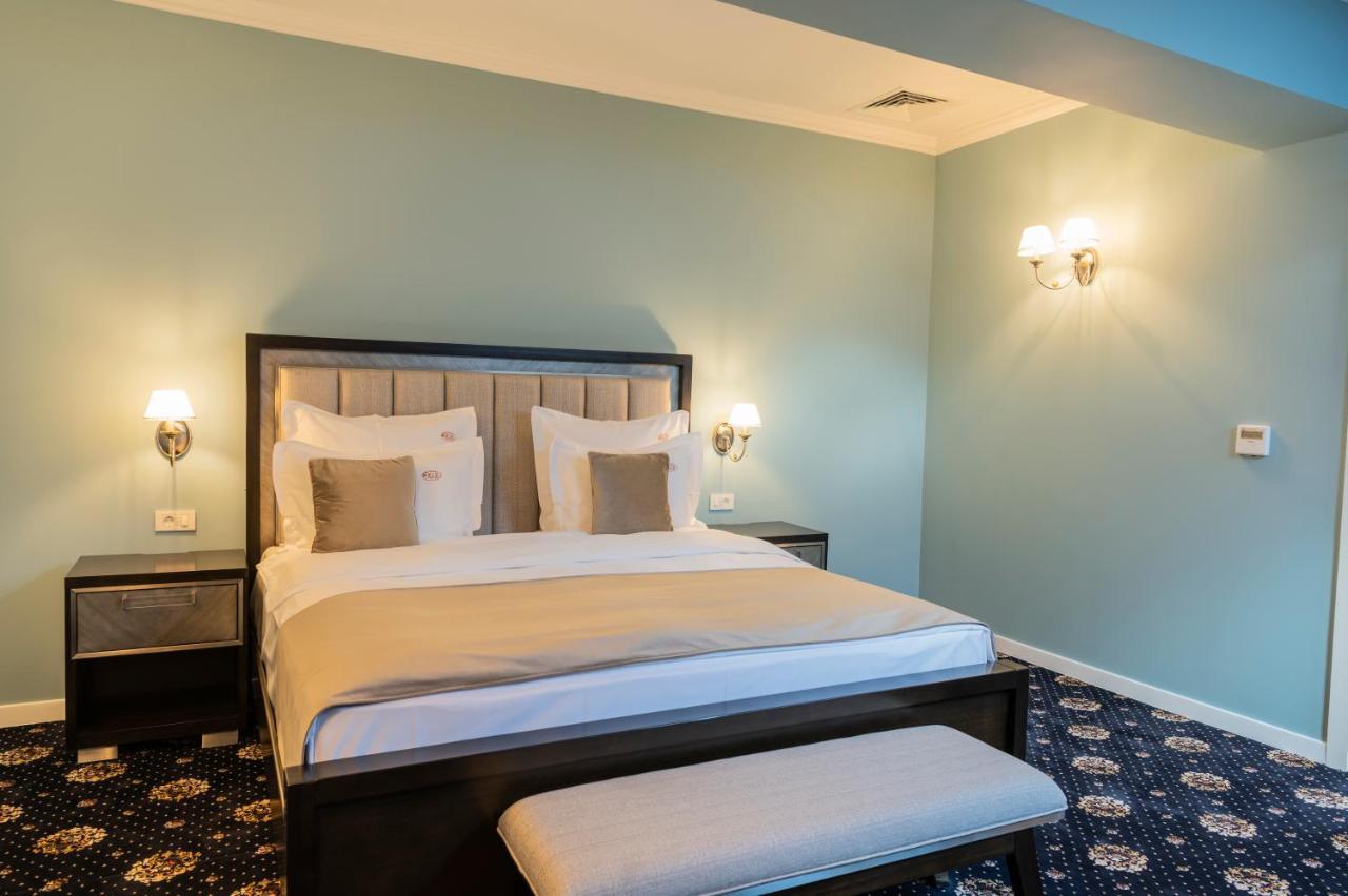 Sir Luxury Boutique Hotel Brăila Екстериор снимка