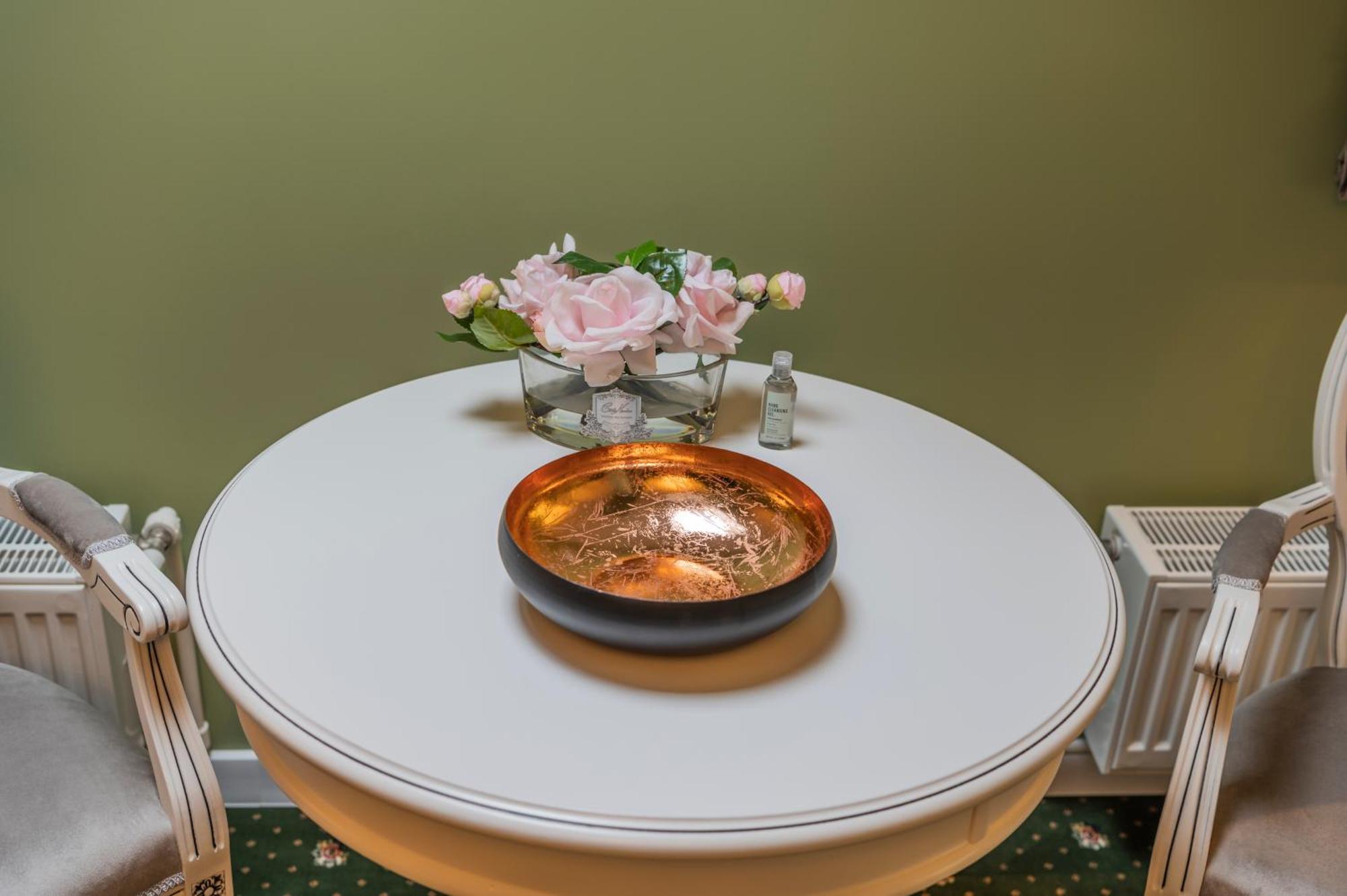 Sir Luxury Boutique Hotel Brăila Екстериор снимка