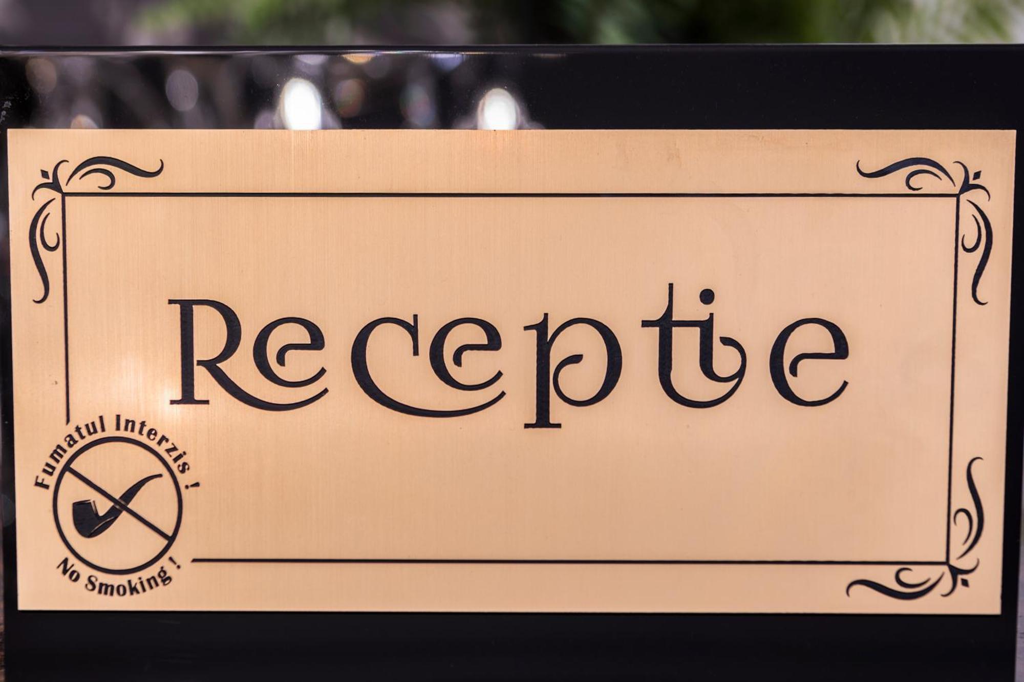 Sir Luxury Boutique Hotel Brăila Екстериор снимка