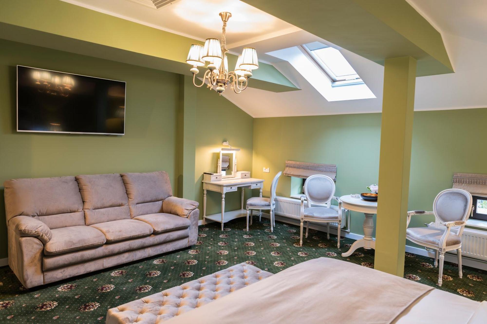 Sir Luxury Boutique Hotel Brăila Екстериор снимка